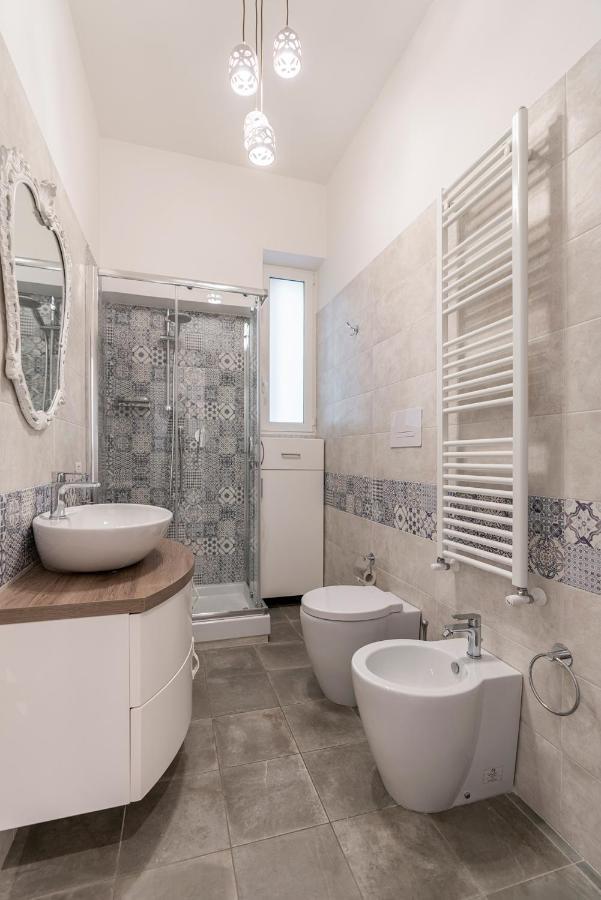 Apartamento Starhost - Casa Guglielmo Salerno Exterior foto