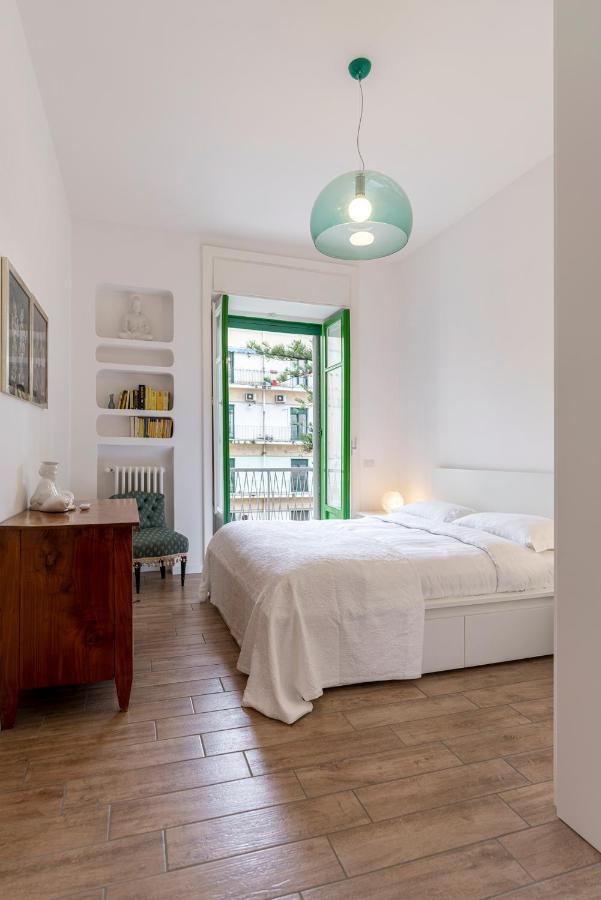 Apartamento Starhost - Casa Guglielmo Salerno Exterior foto